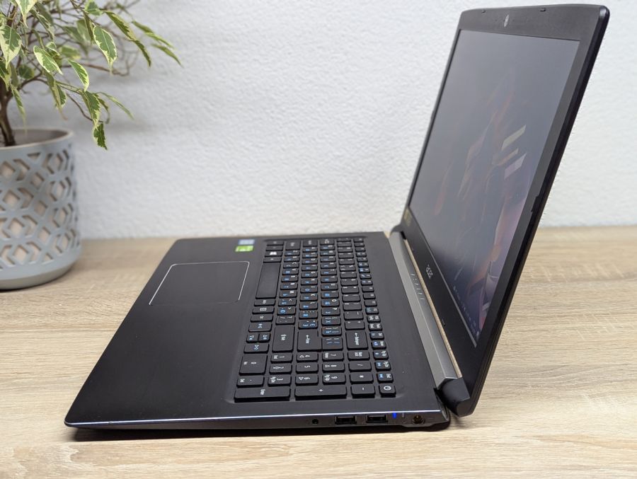 Ноутбук Б/В Acer Aspire A515-51, Intel Core i5-7200U, DDR4 16 GB, SSD 128GB + SSD 500GB, NVIDIA GeForse 940MX 2Gb, 15.6" Full HD