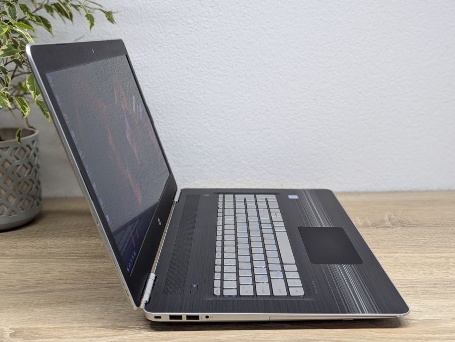 Уцінка! Ноутбук Б/В HP Pavilion 17 Notebook, Intel Core i7-6700HQ, DDR3 16 GB, SSD 128GB + HDD 1TB, GTX 960M 2Gb, 17" Full HD