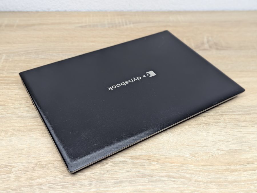 Уцінка! Ноутбук Б/В Dynabook Portege A30-E, Intel Celeron 3865U, DDR4 8 GB, SSD 128GB, 13" HD
