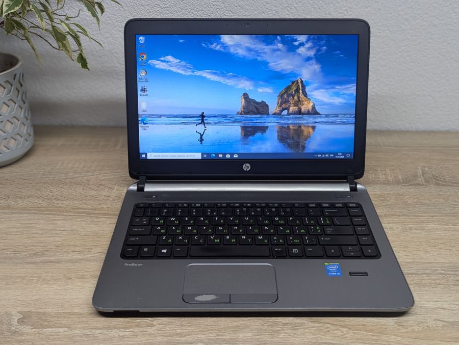 Уцінка! Ноутбук Б/В HP ProBook 430 G2, Intel Core i5-5200U, DDR3 8 GB, SSD 128GB, 12.5" HD Сенсор