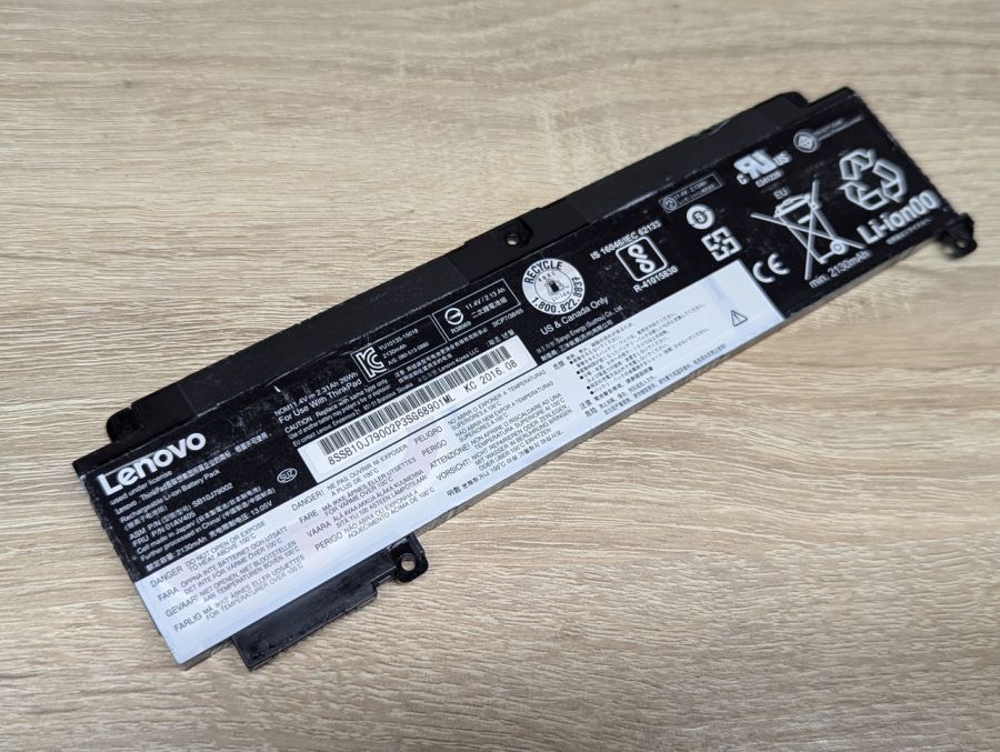 Б/В Оригінальна акумуляторна батарея Lenovo SB10J79002 (01AV405)