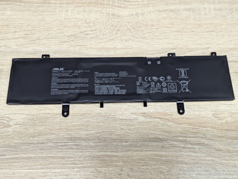 Б/В Оригінальна акумуляторна батарея Asus B31N1632