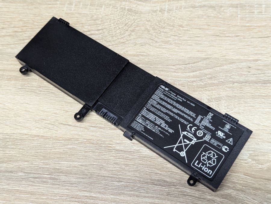 Б/В Оригінальна акумуляторна батарея Asus C41-N550