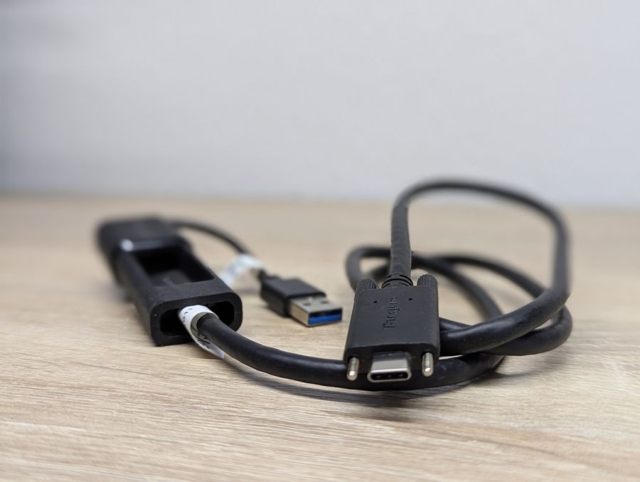 Б/В Кабель Targus USB-C USB-A