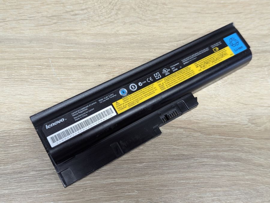 Б/В Оригінальна акумуляторна батарея Lenovo 92P1139 (92P1140)