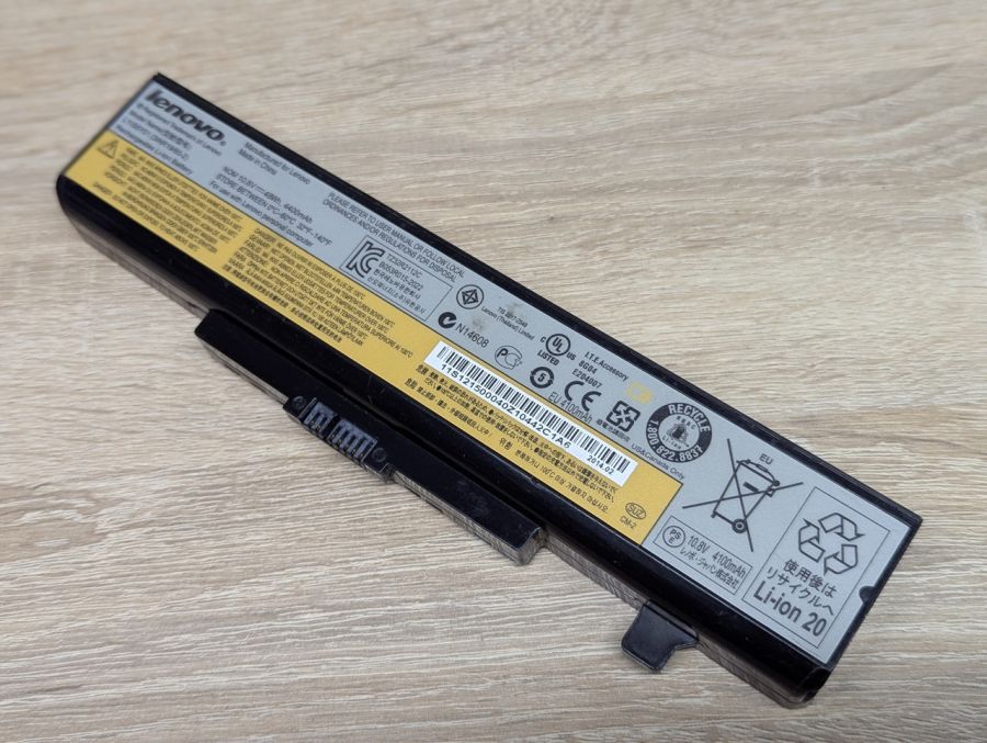 Б/В Оригінальна акумуляторна батарея Lenovo L11S6Y01