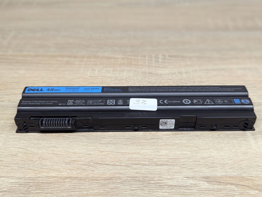 Б/В Оригінальна акумуляторна батарея Dell 8858X