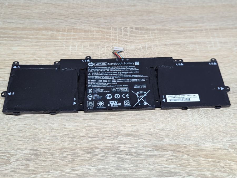 Б/В Оригінальна акумуляторна батарея HP ME03XL