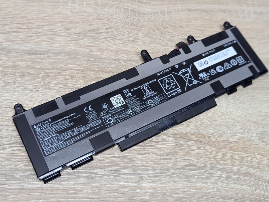 Б/В Оригінальна акумуляторна батарея HP WP03XL