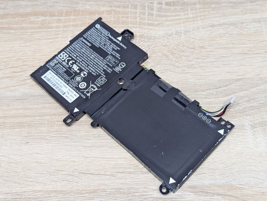 Б/В Оригінальна акумуляторна батарея HP HV02XL [ProductHub SKU HV02XL]