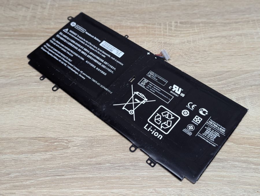 Б/В Оригінальна акумуляторна батарея HP A2304KL [ProductHub SKU A2304KL]