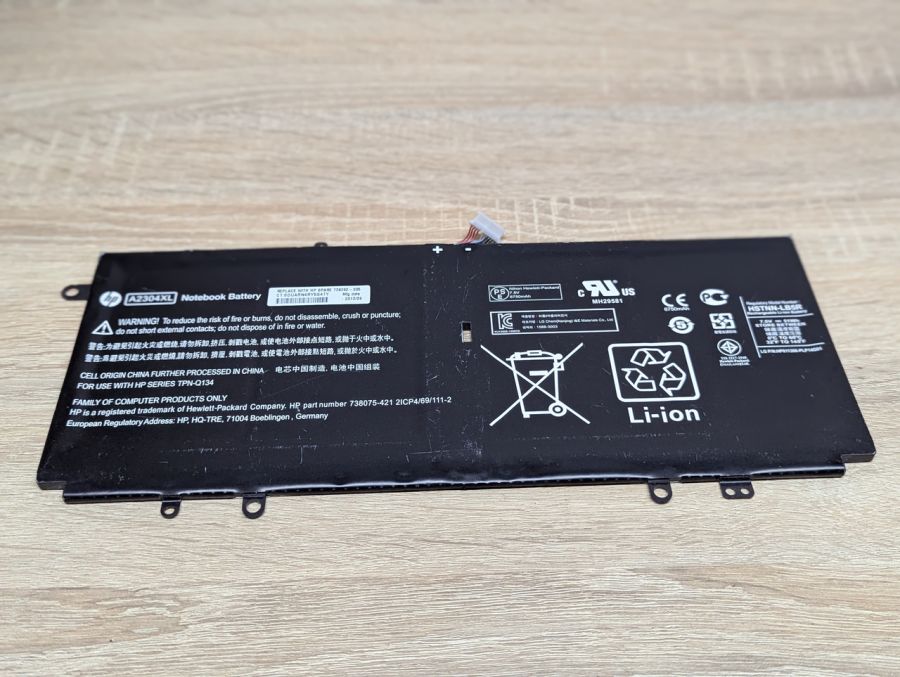 Б/В Оригінальна акумуляторна батарея HP A2304KL [ProductHub SKU A2304KL]