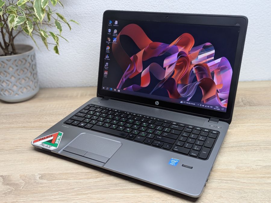 Ноутбук Б/В HP ProBook 450 G1, Intel Core i7-4702QM, DDR3 8 GB, SSD 128GB, AMD Radeon HD 8600, 15.6" HD