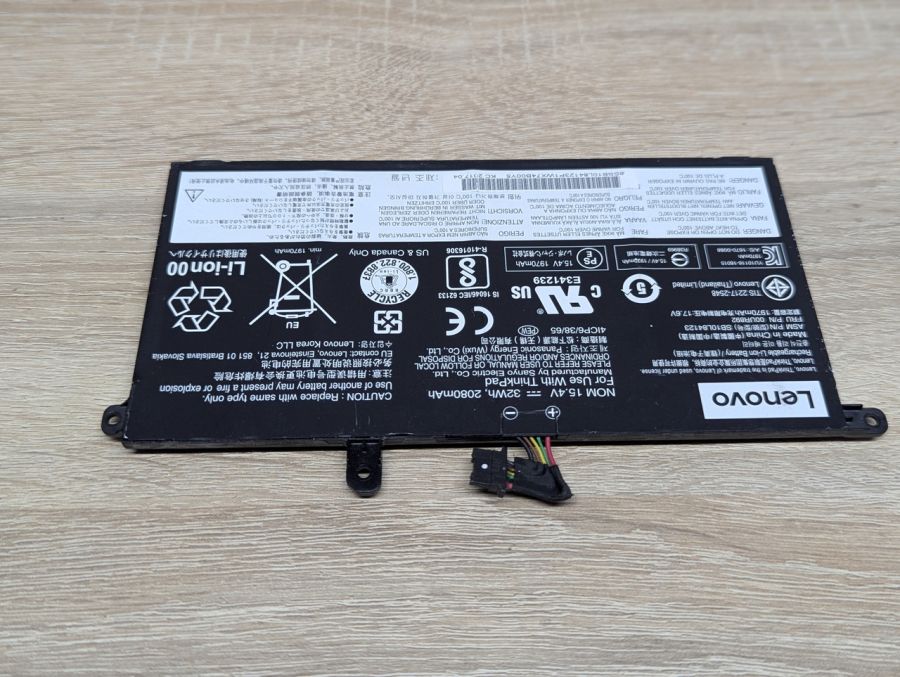 Б/В Оригінальна акумуляторна батарея Lenovo SB10L84123