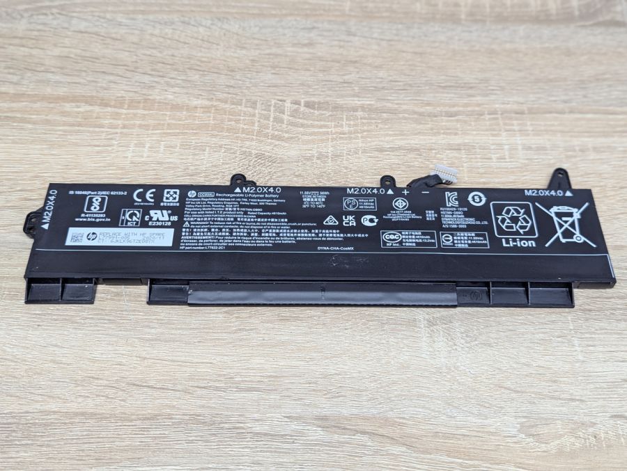 Б/В Оригінальна акумуляторна батарея HP CC03XL