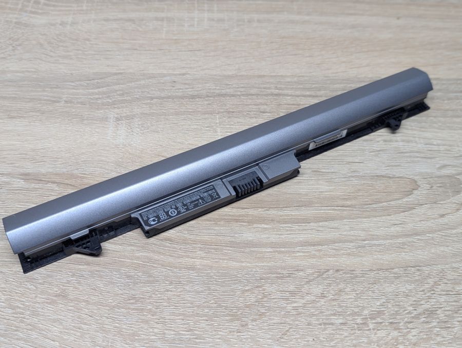 Б/В Оригінальна акумуляторна батарея HP RA04 [ProductHub SKU RA04]