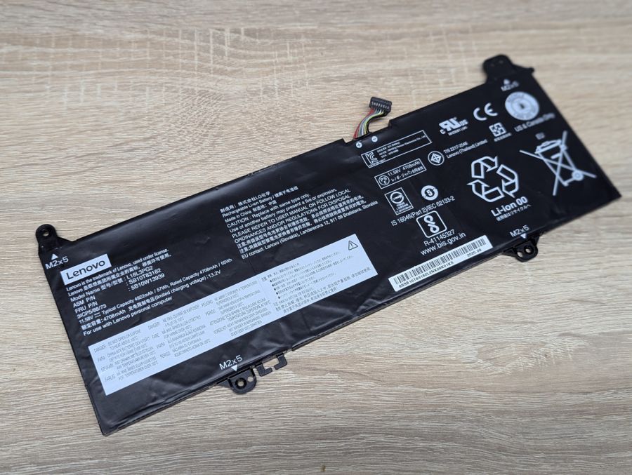 Б/В Оригінальний акумулятор Lenovo L18L3PG2 [ProductHub SKU L18L3PG2]