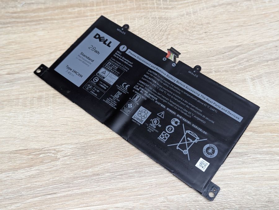 Б/В Оригінальна акумуляторна батарея Dell 1MCXM