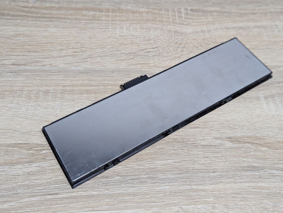 Б/В Оригінальна акумуляторна батарея Dell HXFHF [ProductHub SKU HXFHF]