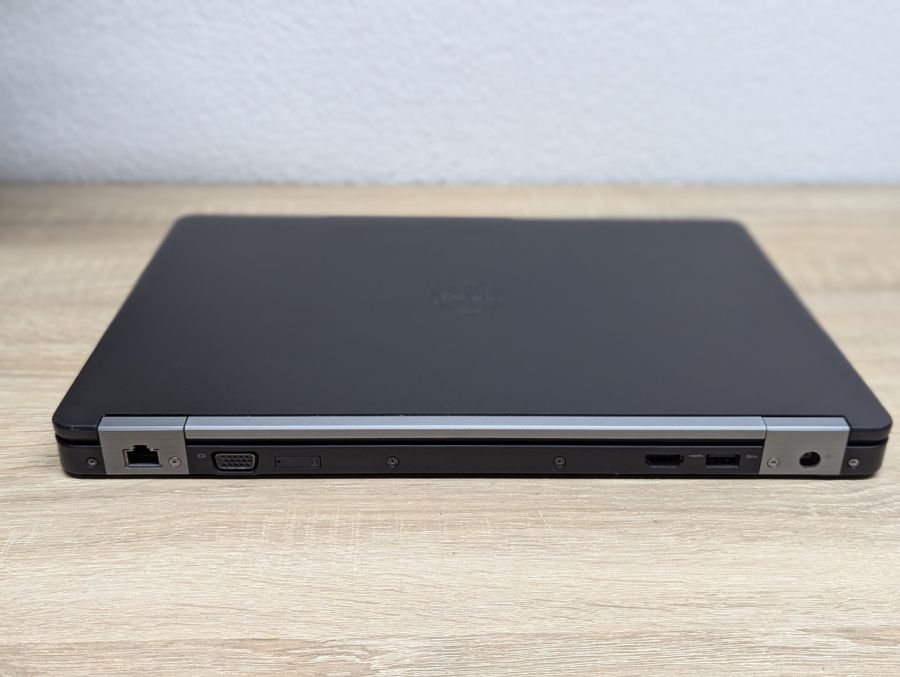 Уцінка! Ноутбук Б/В Dell Latitude E5470, Intel Core i5-6300U, DDR4 8 GB, SSD 128GB, 14" HD