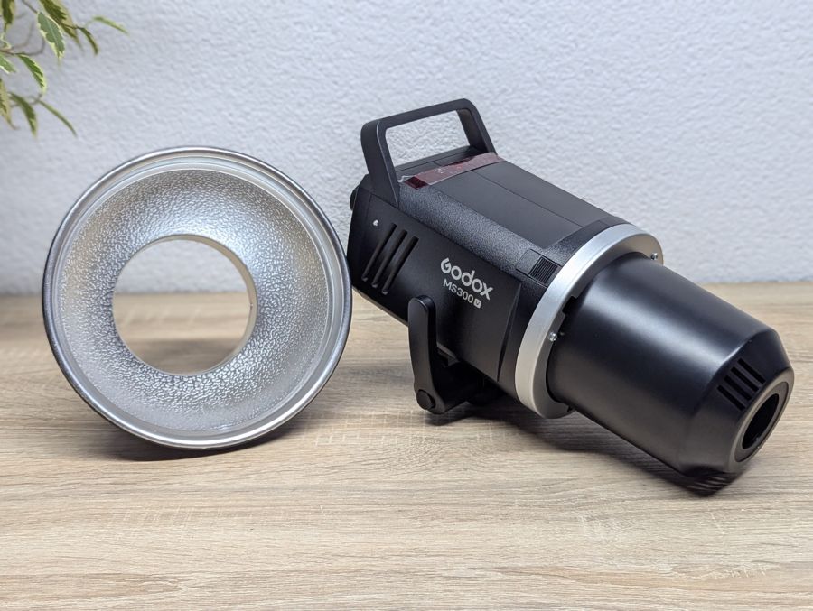 Новий Студійний спалах Godox MS300 V