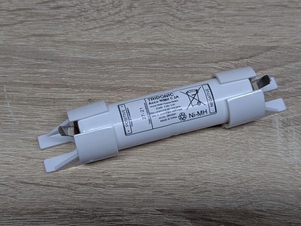 Новий Акумуляторні блоки Tridonic Ni-MH C 2A Qty5 [ProductHub SKU Ni-MH]