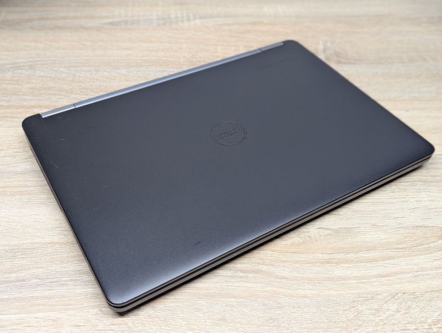 Ноутбук Б/В Dell Latitude E5470, Intel Core i5-6200U, DDR4 8 GB, SSD 128GB, 14" HD