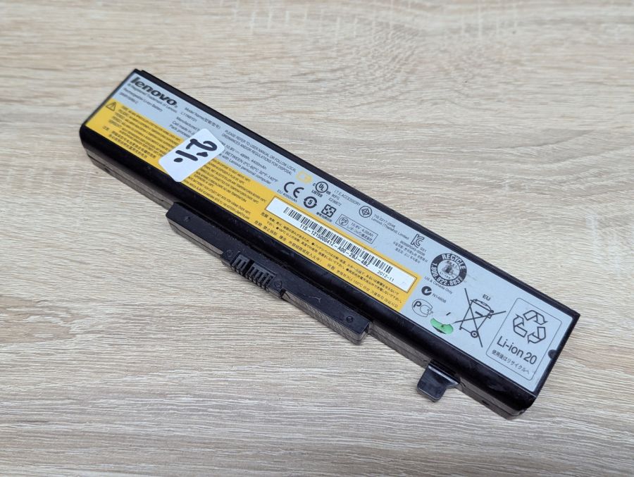 Б/В Оригінальна акумуляторна батарея Lenovo L11N6Y01