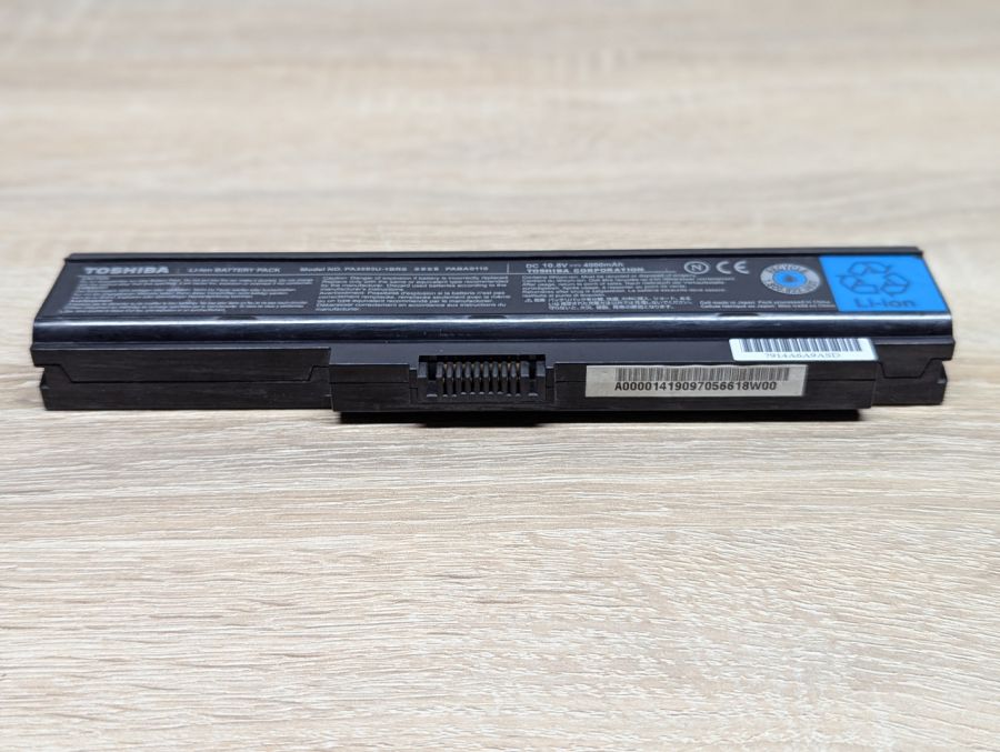 Б/В Акумуляторна батарея Toshiba PA3593U-1BRS