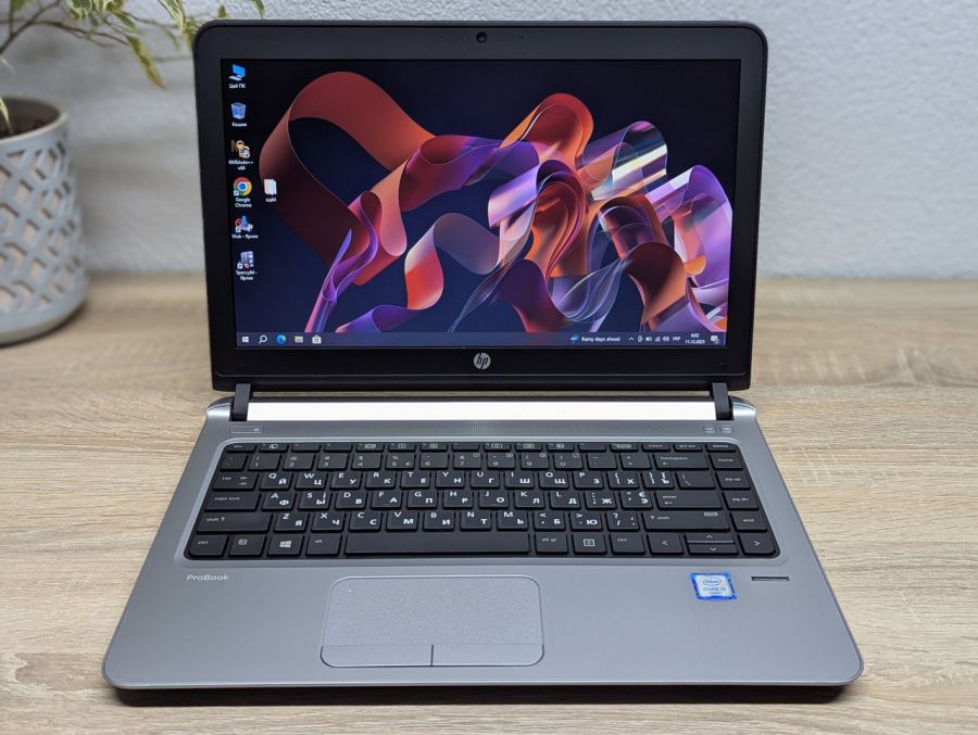Ноутбук Б/В HP ProBook 430 G3, Intel Core i5-6200U, DDR3 8 GB, SSD 128GB + 256 GB, 12.5" HD