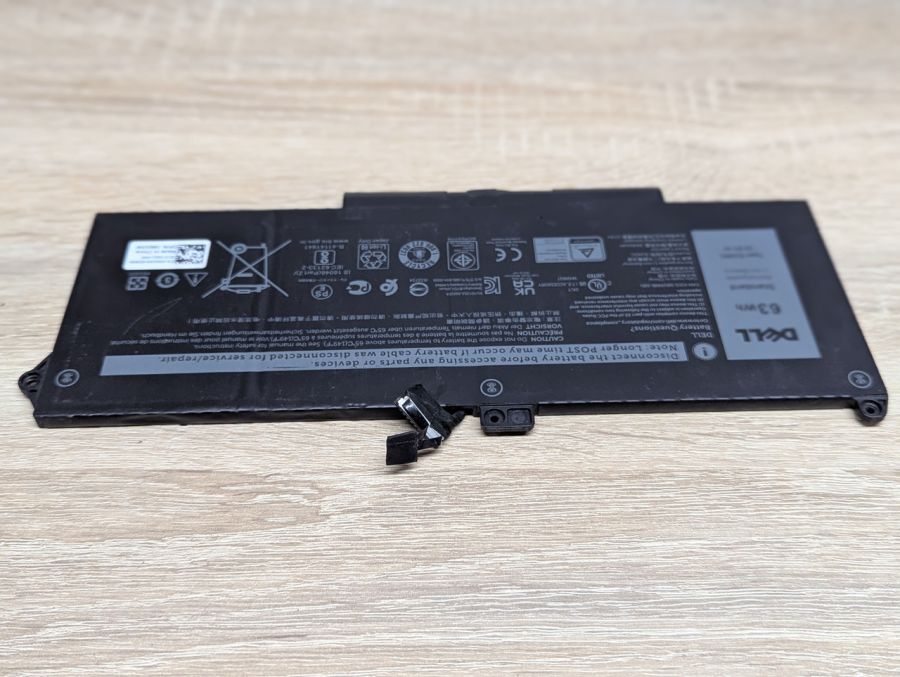 Б/В Оригінальна акумуляторна батарея Dell RJ40G [ProductHub SKU RJ40G]