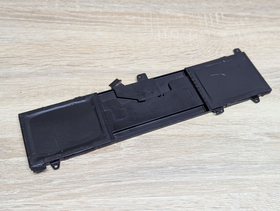 Б/В Оригінальна акумуляторна батарея Dell 0JV6J [ProductHub SKU 0JV6J]