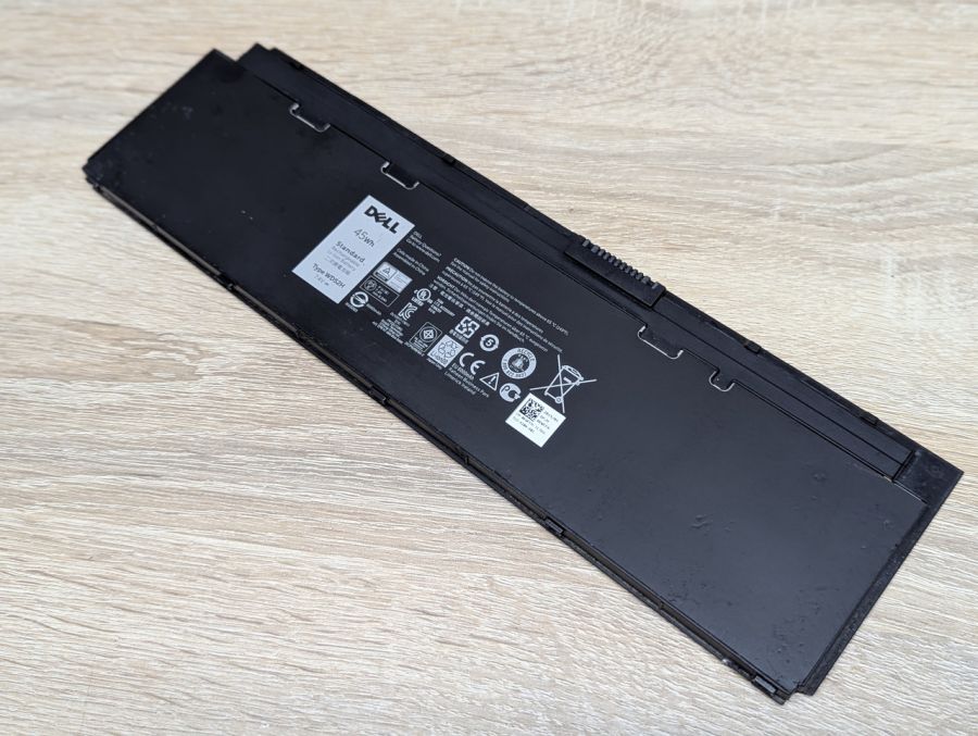 Б/В Оригінальна акумуляторна батарея Dell WD52H [ProductHub SKU WD52H]
