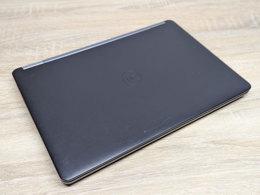 Уцінка! Ноутбук Б/В Dell Latitude E5270, Intel Core i3-6100U, DDR4 8 GB, SSD 128GB, 12" HD