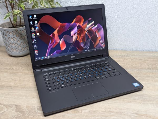 Ноутбук Б/В Dell Latitude 3470, Intel Core i5-6200U, DDR3 8 GB, SSD 128GB, 14" Full HD