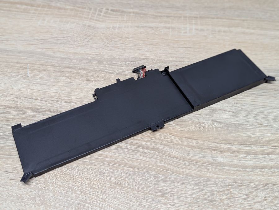 Б/В Оригінальна акумуляторна батарея Lenovo SB10F46464