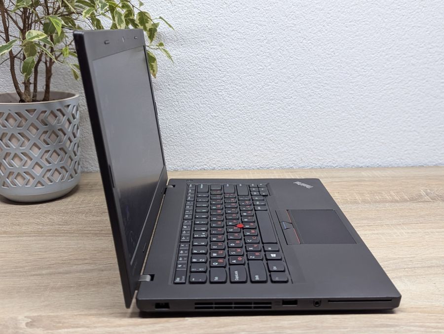 Уцінка! Ноутбук Б/В Lenovo L470, Intel Core i3-6006U, DDR4 8 GB, SSD 128GB, 14" Full HD