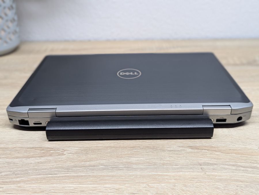 Уцінка! Ноутбук Б/В Dell Latitude E6430, Intel Core i5-3320M, DDR3 8 GB, SSD 128GB, 15.6" HD