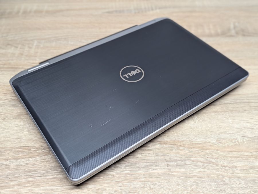 Уцінка! Ноутбук Б/В Dell Latitude E6430, Intel Core i5-3320M, DDR3 8 GB, SSD 128GB, 15.6" HD