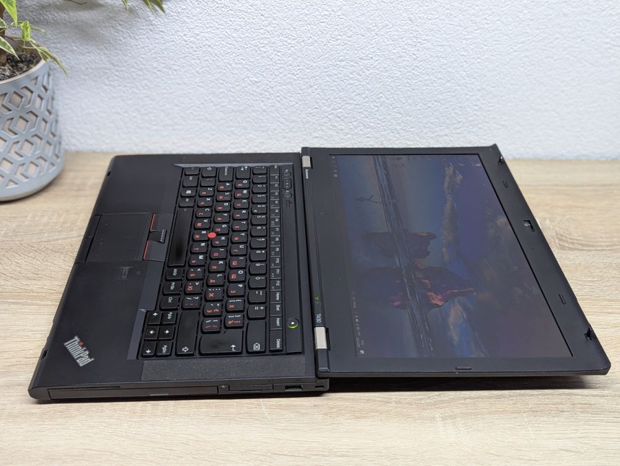 Ноутбук Б/В Lenovo ThinkPad T430, Intel Core i5-3320M, DDR3, SSD 128GB, 14" HD