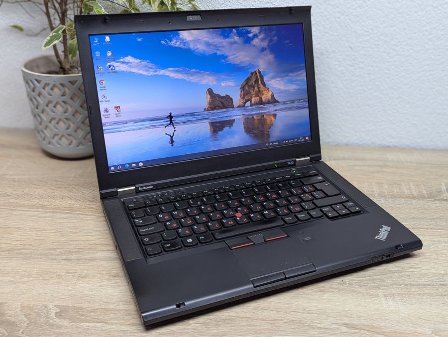 Ноутбук Б/В Lenovo ThinkPad T430, Intel Core i5-3320M, DDR3, SSD 128GB, 14" HD