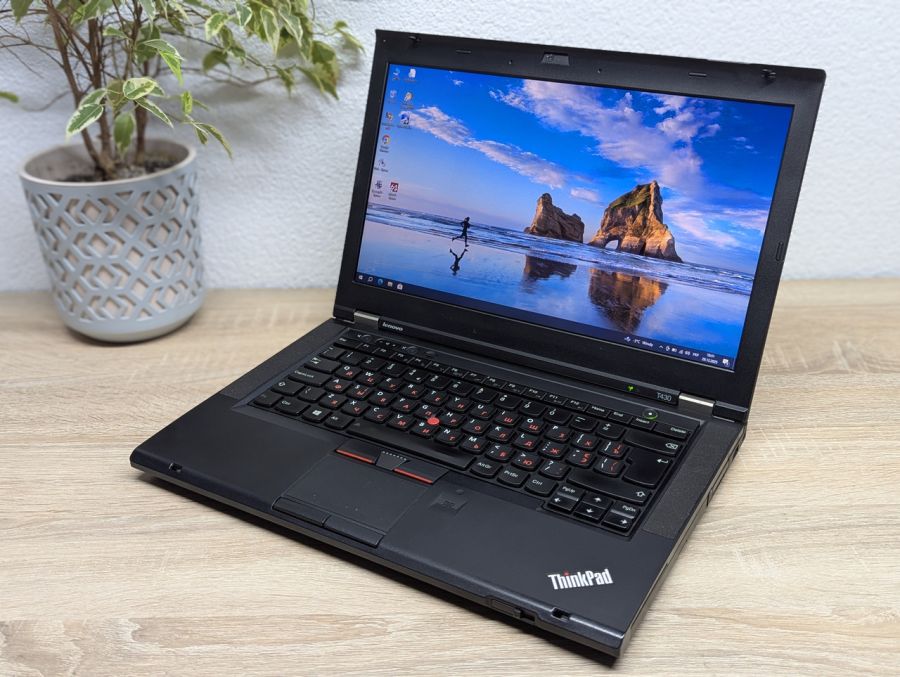 Ноутбук Б/В Lenovo ThinkPad T430, Intel Core i5-3320M, DDR3, SSD 128GB, 14" HD