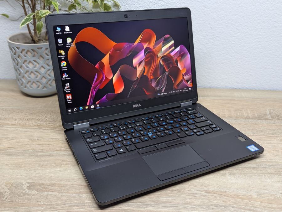 Уцінка! Ноутбук Б/В Dell Latitude E5470, Intel Core i5-6300U, DDR4 8 GB, SSD 128GB, 14" Full HD