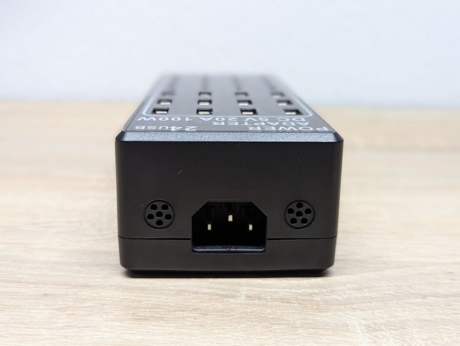 Новий Настільний USB-адаптер живлення на 24 порти