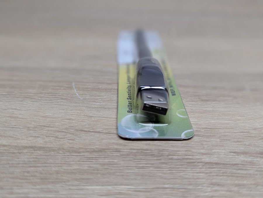Б/В USB-адаптер Wi-Fi