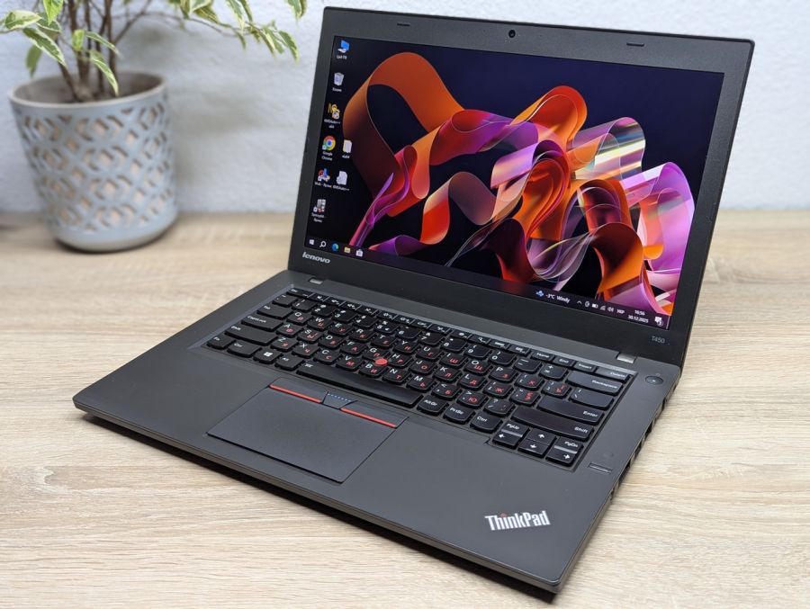 Уцінка! Ноутбук Б/В Lenovo ThinkPad T450, Intel Core i5-5300U, DDR3 8 GB, SSD 128GB, 14" Full HD