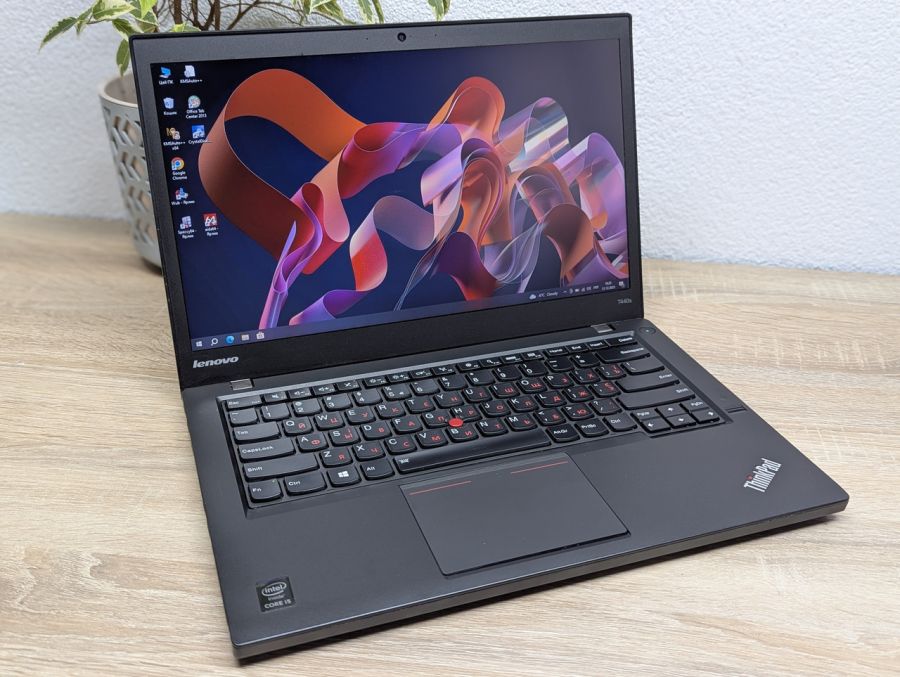 Уцінка! Ноутбук Б/В Lenovo T440S, Intel Core i5-4300U, DDR3 8 GB, SSD 128GB, 14" HD