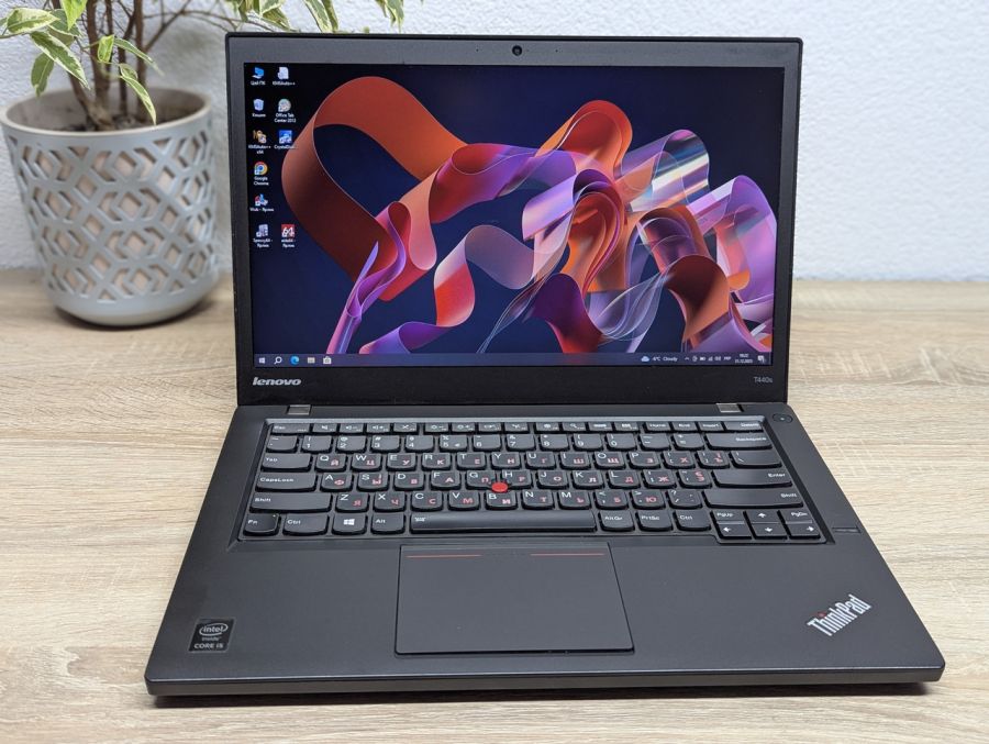 Уцінка! Ноутбук Б/В Lenovo T440S, Intel Core i5-4300U, DDR3 8 GB, SSD 128GB, 14" HD