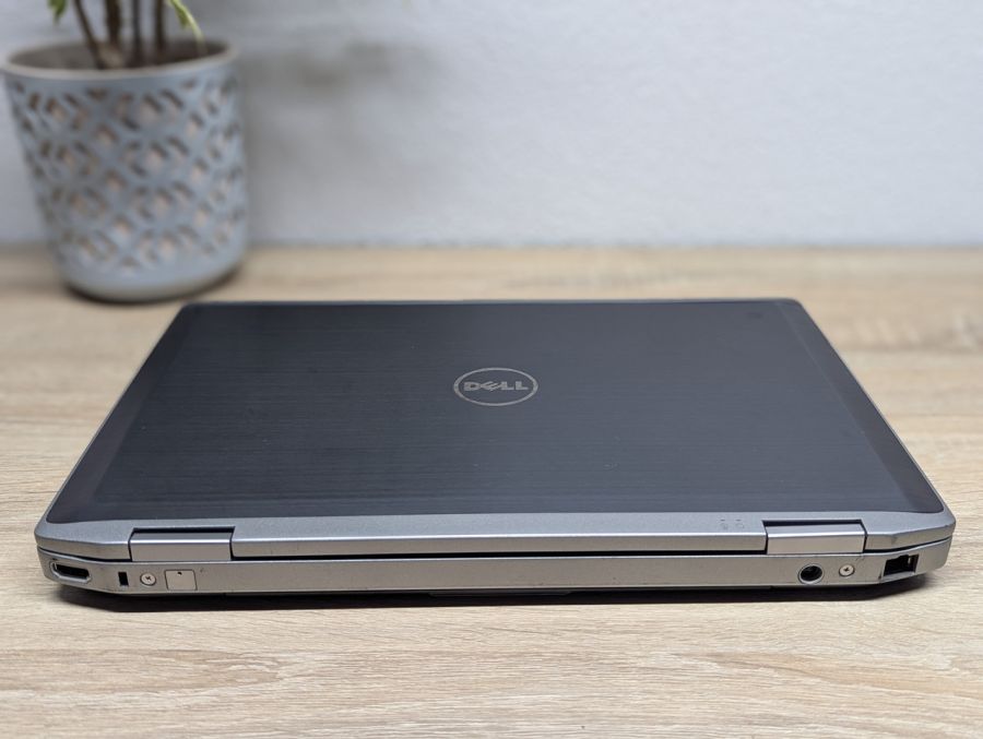Уцінка! Ноутбук Б/В Dell Latitude E6420, Intel Core i5-2520M, DDR3, SSD 128GB, 15.6" HD