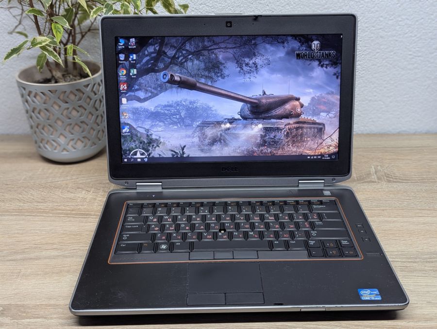 Уцінка! Ноутбук Б/В Dell Latitude E6420, Intel Core i5-2520M, DDR3, SSD 128GB, 15.6" HD